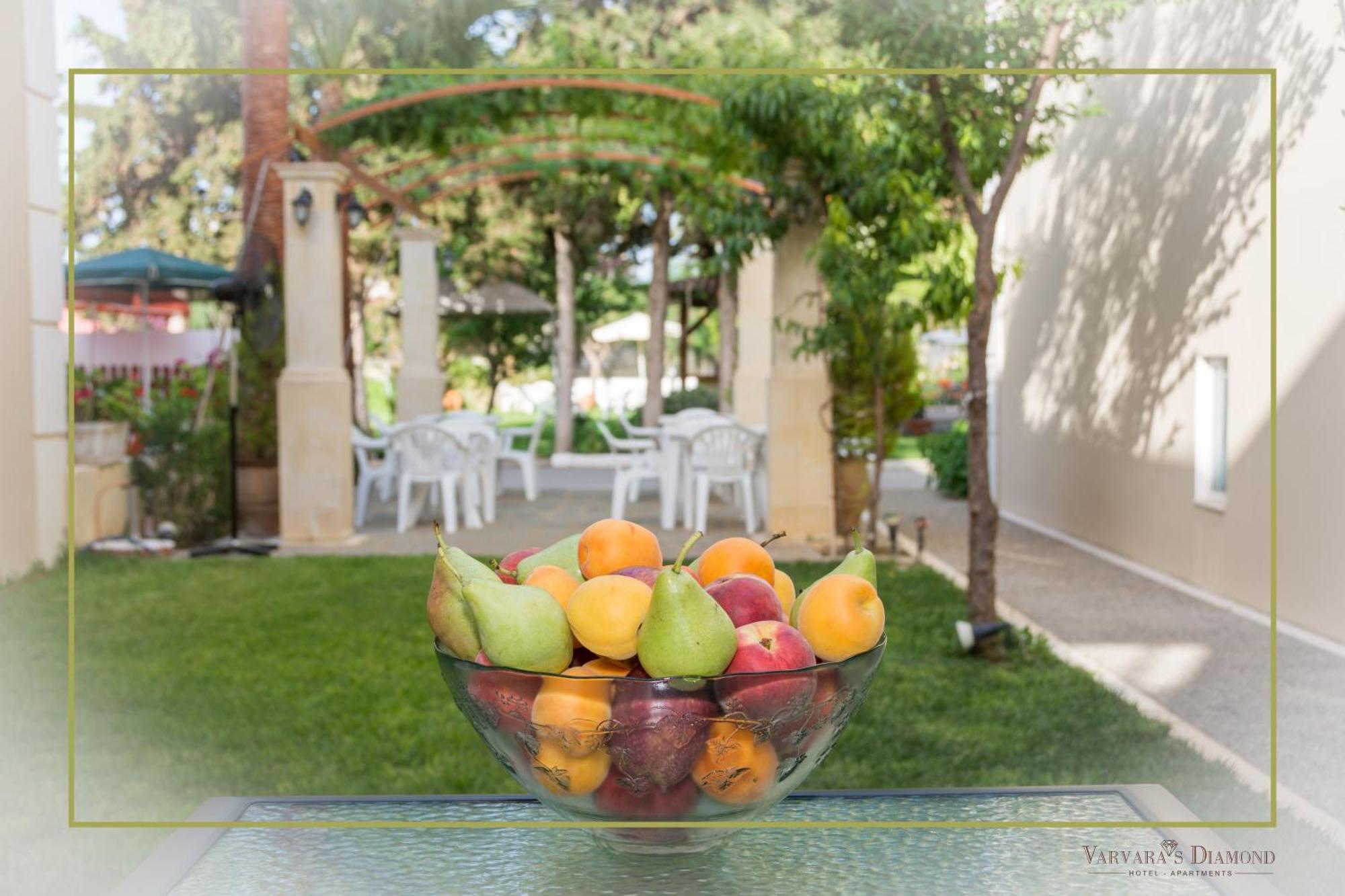 Varvaras Diamond Hotel Platanes  Exterior foto